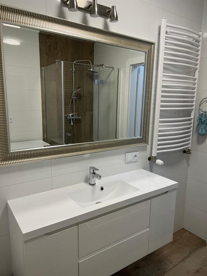 Апартаменти Krakowska Blue Studio Free Parking 2 Варшава Екстер'єр фото